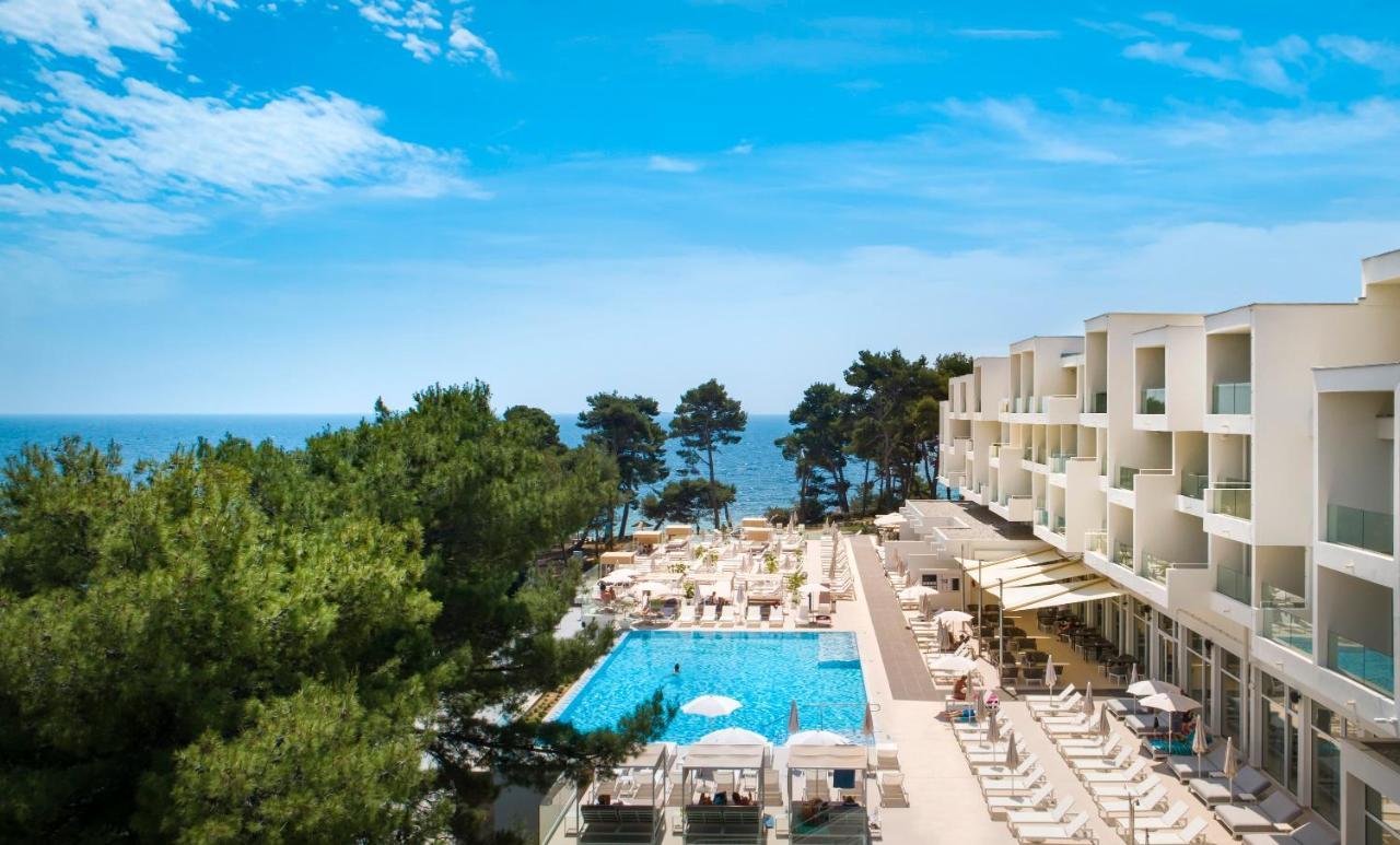 Valamar Carolina Hotel & Villas Kampor Eksteriør bilde