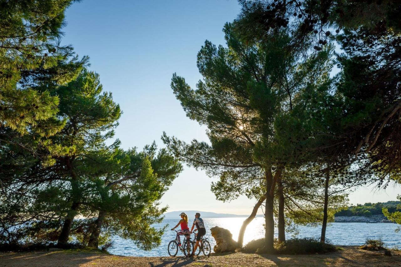 Valamar Carolina Hotel & Villas Kampor Eksteriør bilde